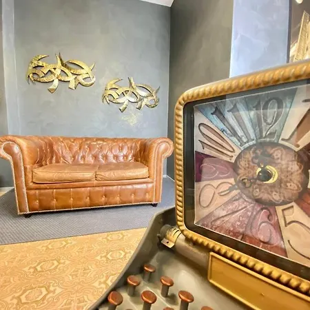 Attico Costa 17 5 Minuti A Piedi Dalla Stazione * Bolonya