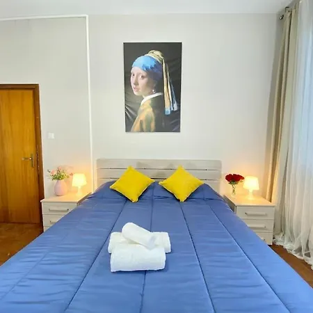 Apartment Attico Costa 17 5 Minuti A Piedi Dalla Stazione *