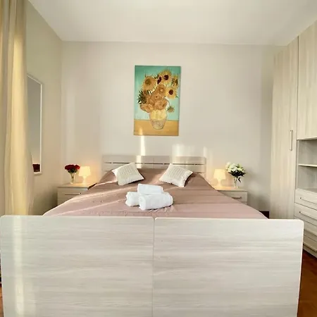 Attico Costa 17 5 Minuti A Piedi Dalla Stazione * ボローニャ