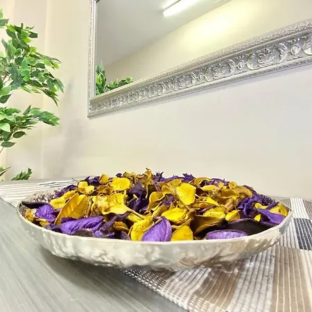 Appartement Attico Costa 17 5 Minuti A Piedi Dalla Stazione