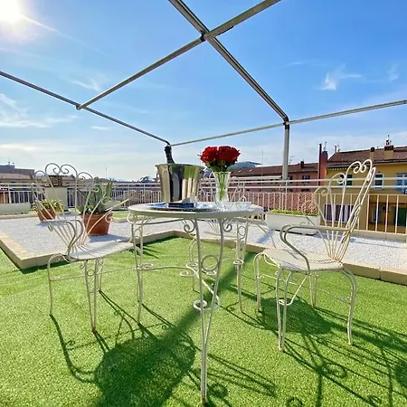 Attico Costa 17 5 Minuti A Piedi Dalla Stazione Appartement Bologna